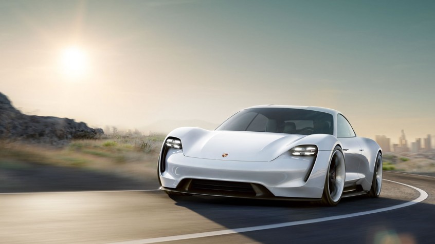 Porsche Mission E - World Debut IAA 2015